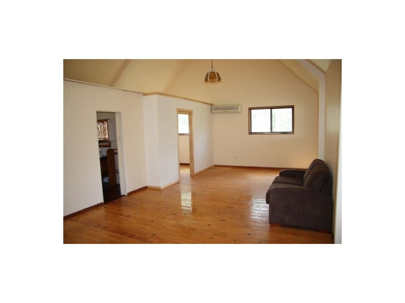 Wolvi QLD 4570