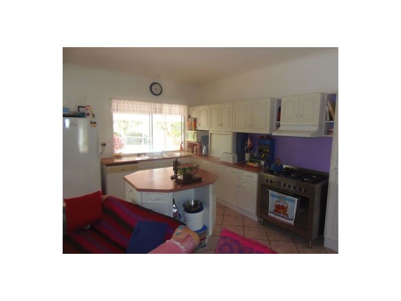 110 Thomason Road, Traveston QLD 4570