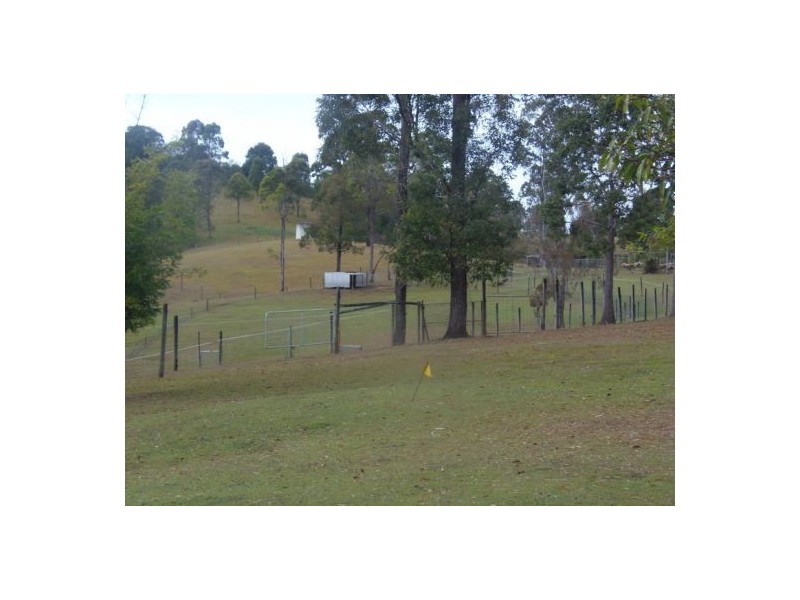 110 Thomason Road, Traveston QLD 4570