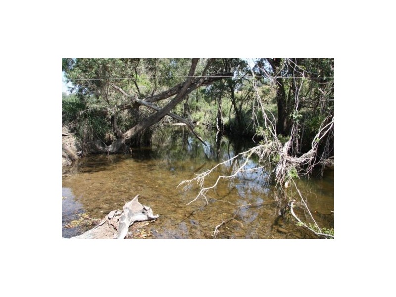 Upper Glastonbury QLD 4570