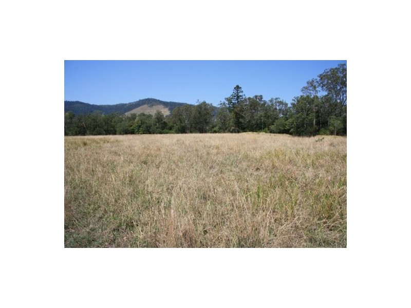 Upper Glastonbury QLD 4570