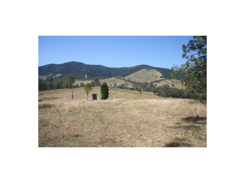 Upper Glastonbury QLD 4570