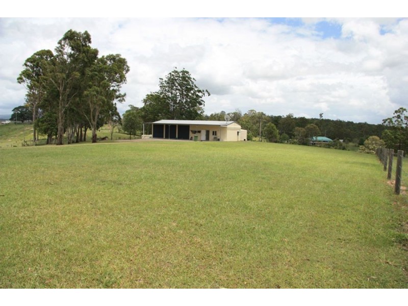 131 Hartwig Road, Mothar Mountain QLD 4570