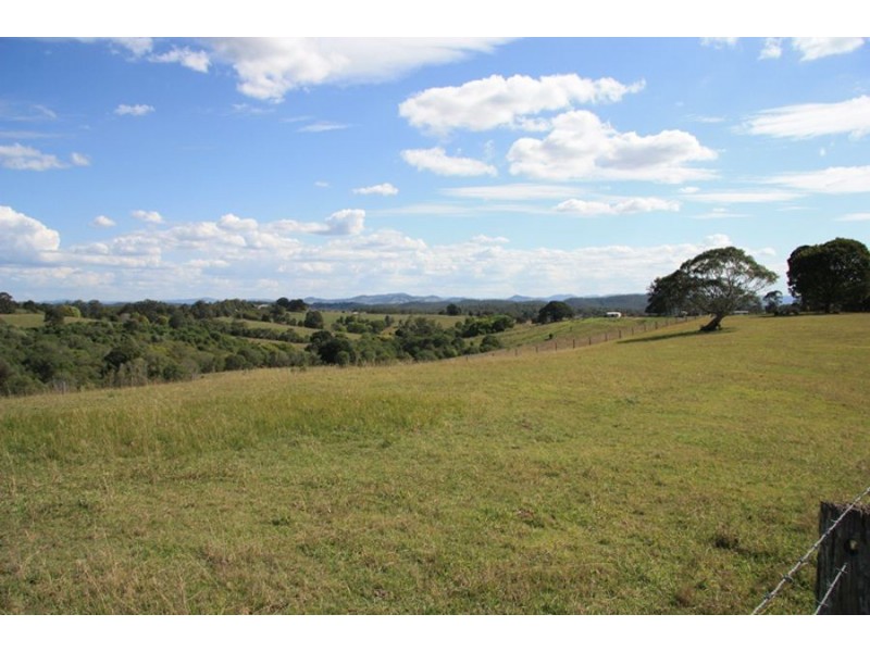 131 Hartwig Road, Mothar Mountain QLD 4570