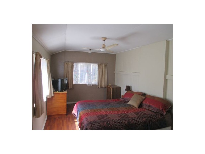 92 Arboreleven Road, Glenwood QLD 4570