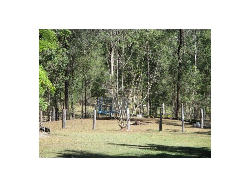 92 Arboreleven Road, Glenwood QLD 4570