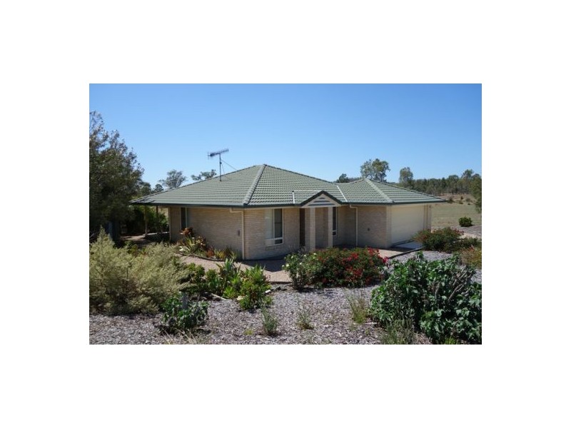 16 Kitt Crescent, Kilkivan QLD 4600