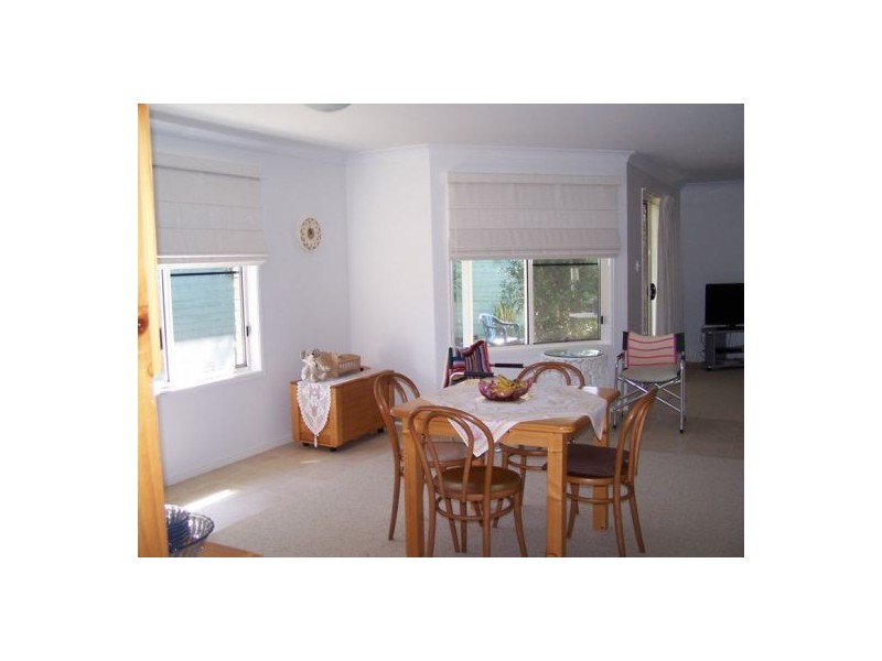 16 Kitt Crescent, Kilkivan QLD 4600