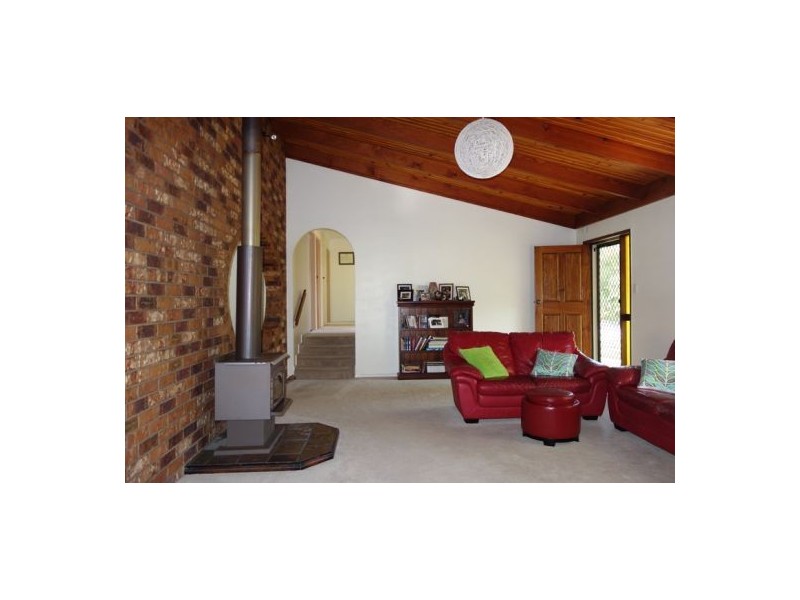 3 Daphne Street, Southside QLD 4570