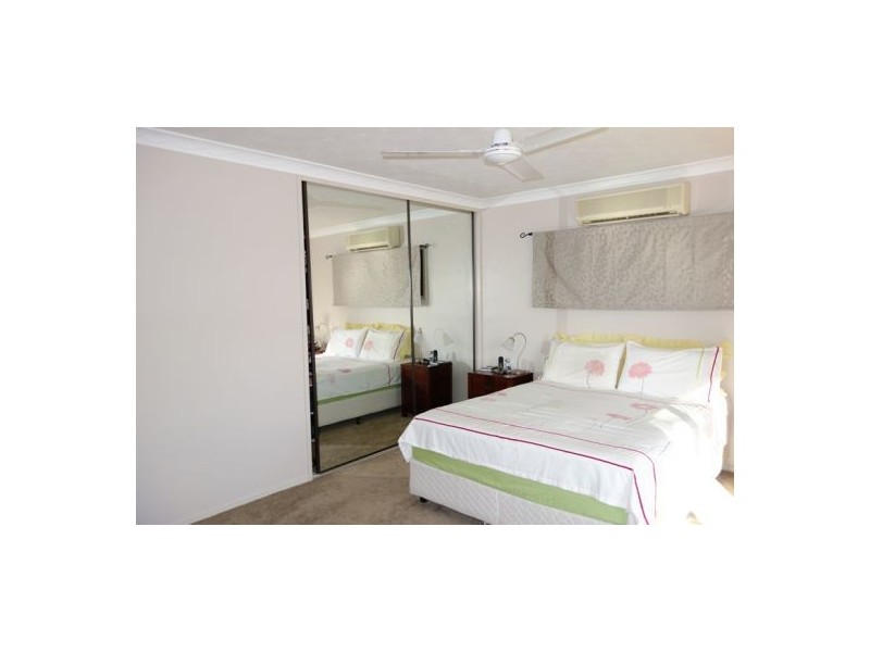 3 Daphne Street, Southside QLD 4570