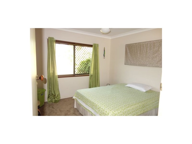 3 Daphne Street, Southside QLD 4570