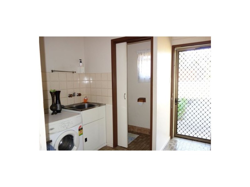 3 Daphne Street, Southside QLD 4570