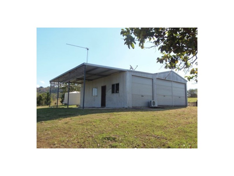 676 Bruce Highway, Chatsworth QLD 4570