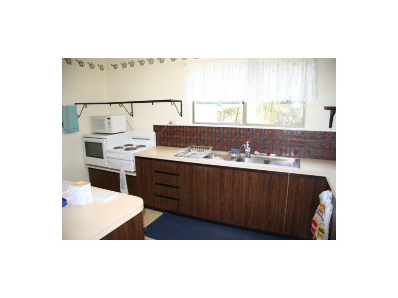 Goomboorian QLD 4570