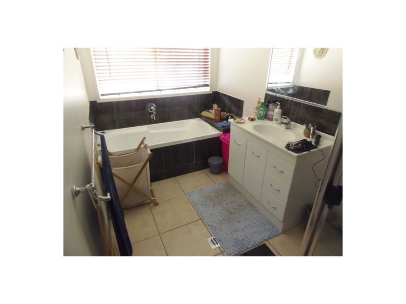 667 Old Maryborough Road, Chatsworth QLD 4570