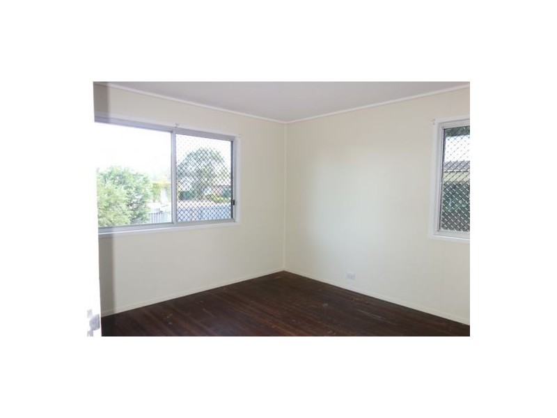 21 Andrea Avenue, Southside QLD 4570