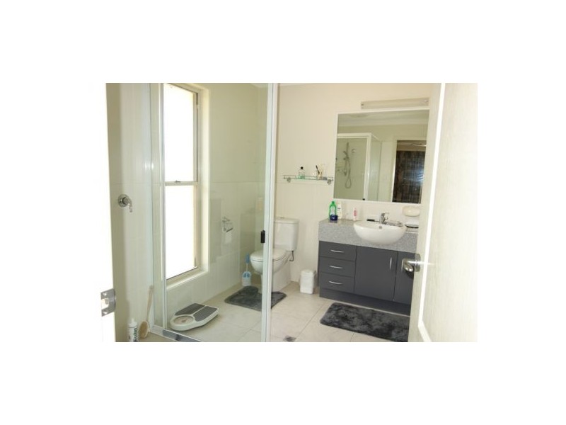 18 Bickle Road, Veteran QLD 4570