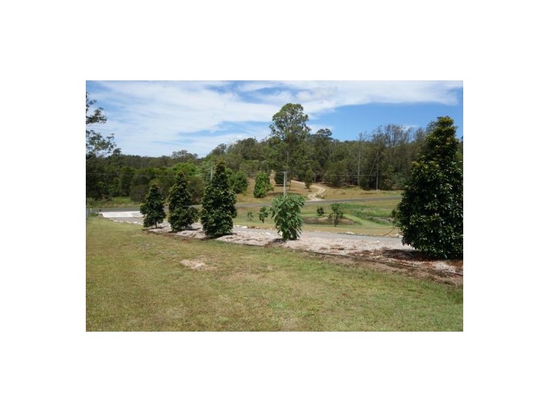 18 Bickle Road, Veteran QLD 4570