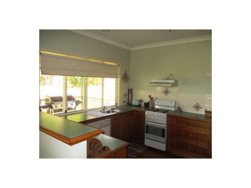 3 Opal Street, Southside QLD 4570