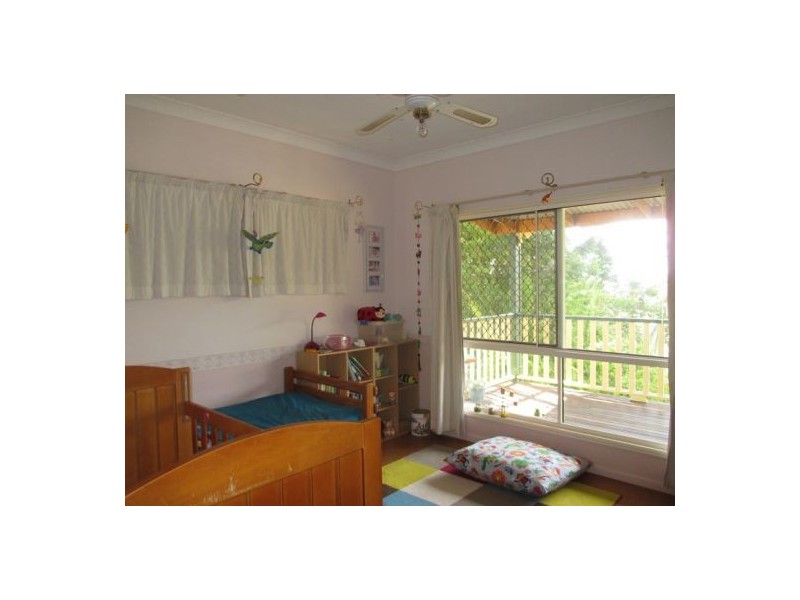 3 Opal Street, Southside QLD 4570