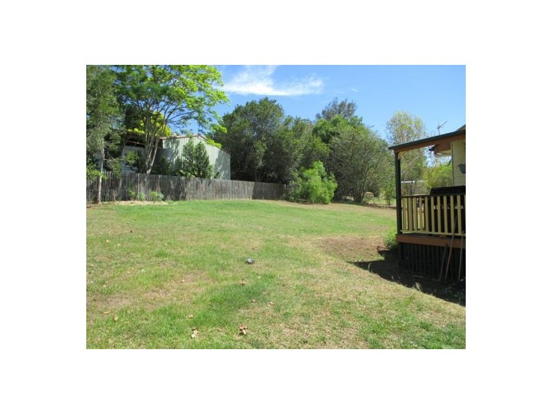 3 Opal Street, Southside QLD 4570