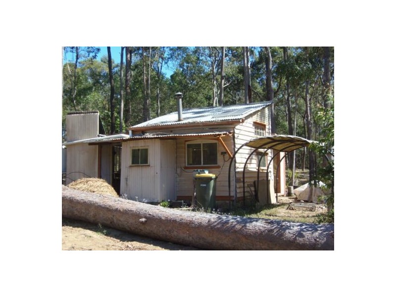 35 Arbortwenty-six Road, Glenwood QLD 4570