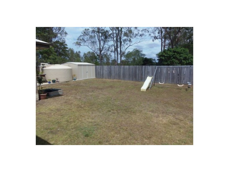 63 Gympie View Drive, Southside QLD 4570