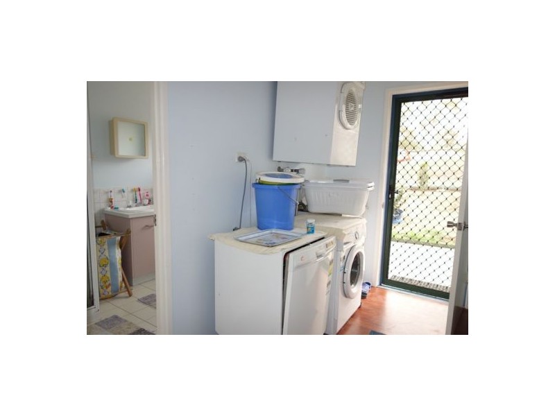 2 Benstead Court, Widgee QLD 4570