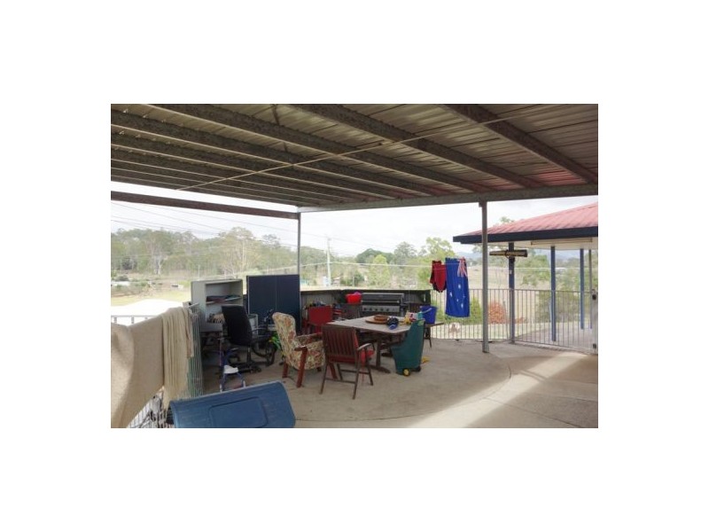 2 Benstead Court, Widgee QLD 4570