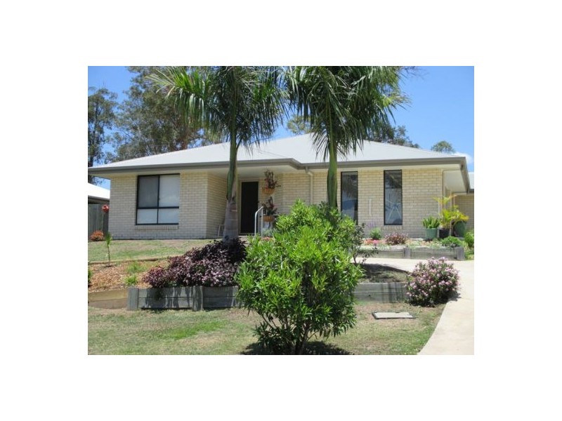 Unit 1/1 Suncrest Court, Southside QLD 4570