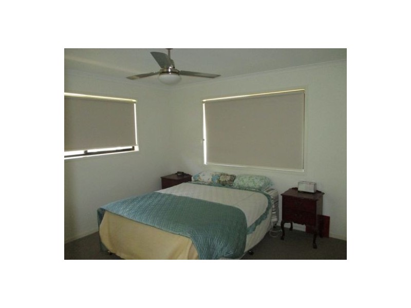 Unit 1/1 Suncrest Court, Southside QLD 4570