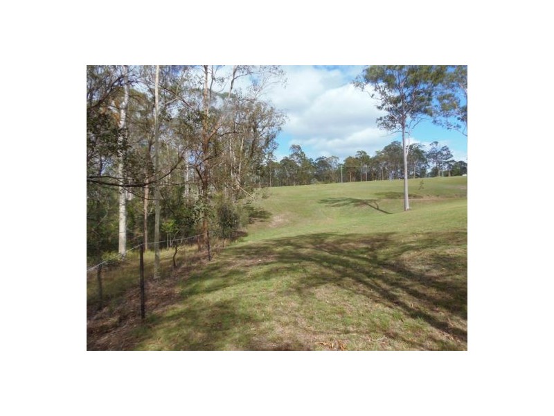 9 Sovereign Drive, Tamaree QLD 4570