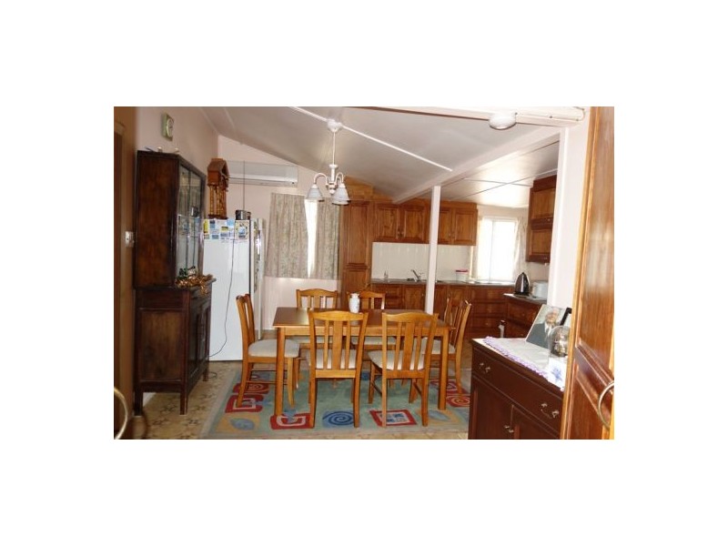 22 Booker Street, Woolooga QLD 4570