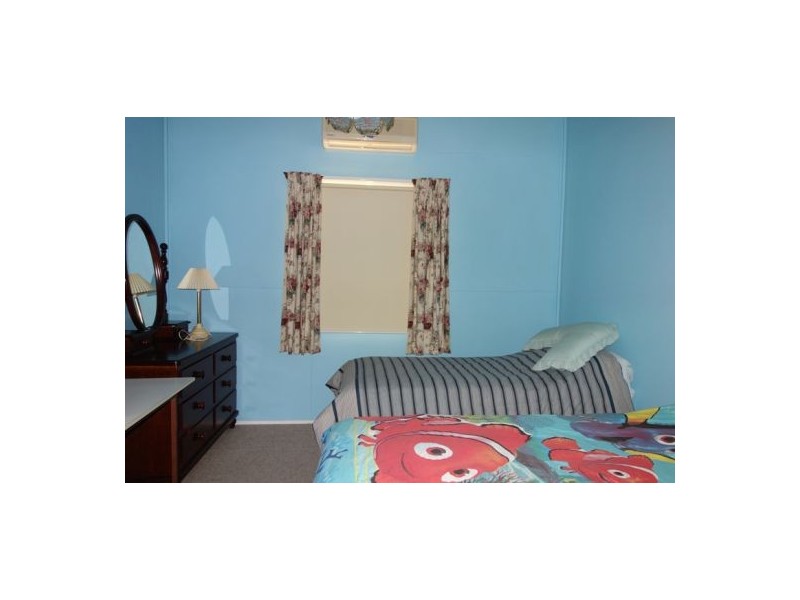 22 Booker Street, Woolooga QLD 4570