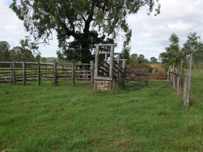 7 Eagle Hawk Drive, Southside QLD 4570