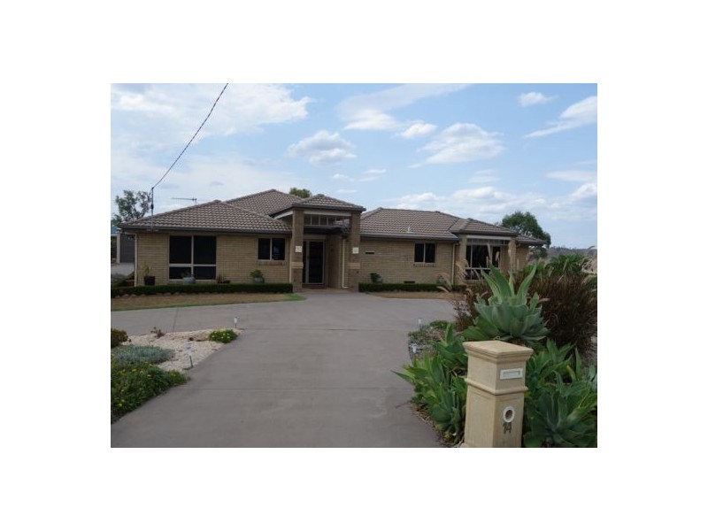 14 Fulton Street, Goomeri QLD 4601