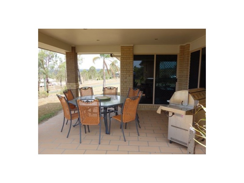 14 Fulton Street, Goomeri QLD 4601
