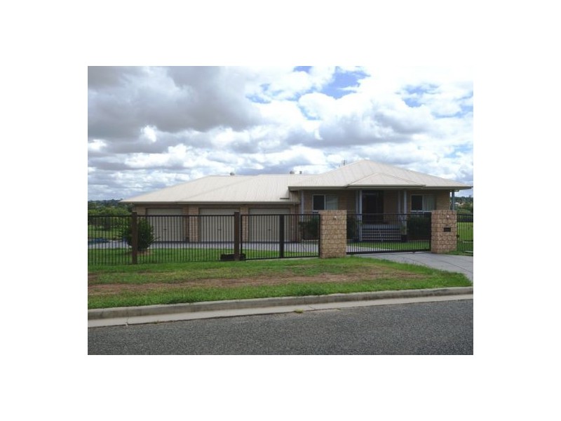 15 Stumm Road, Southside QLD 4570