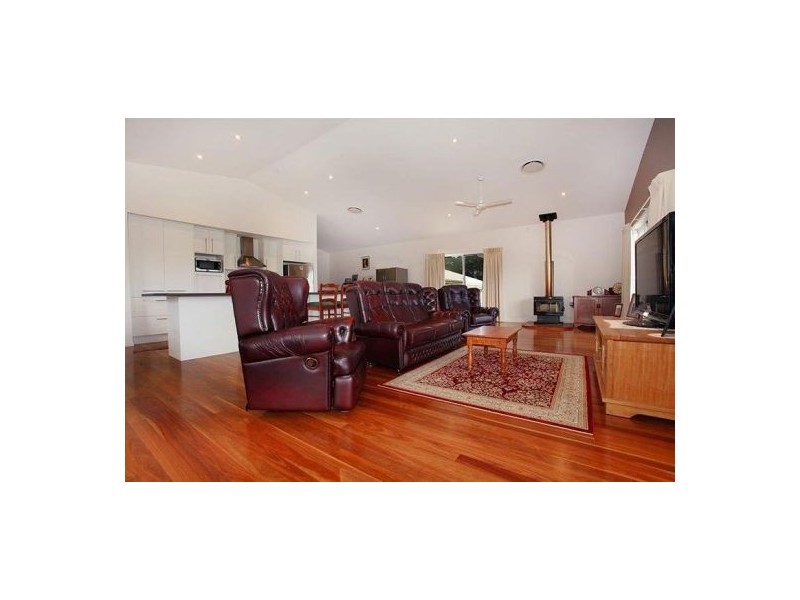 15 Stumm Road, Southside QLD 4570