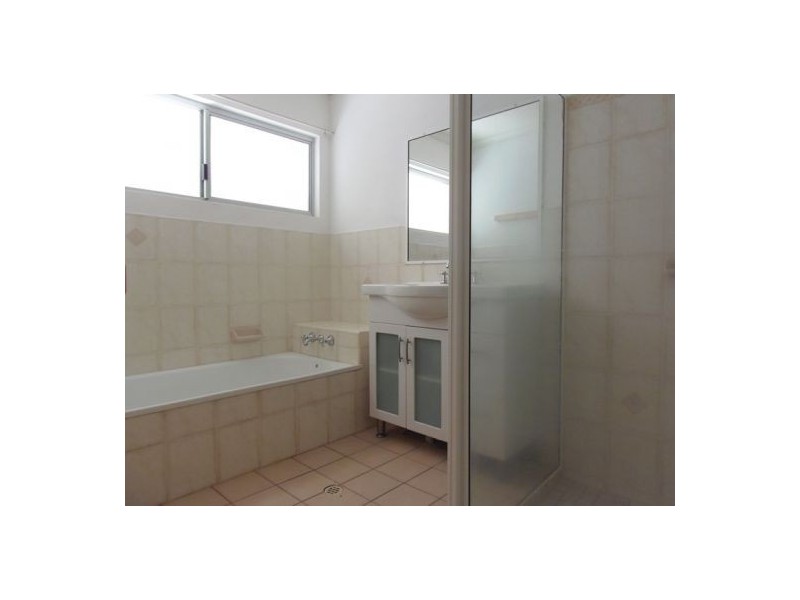 11 Tilba Road, Scrubby Creek QLD 4570