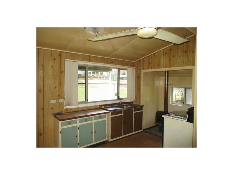 4 Alfred Street, Gympie QLD 4570