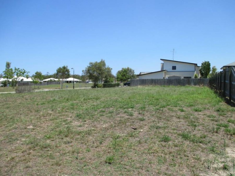 10 Sanctuary Way, Cooloola Cove QLD 4580