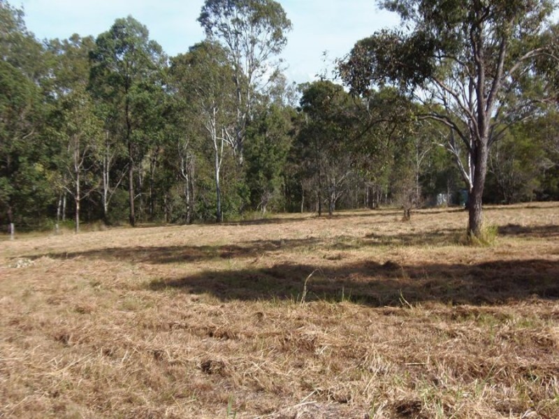 41-43 Mcintosh Creek Road, Jones Hill QLD 4570