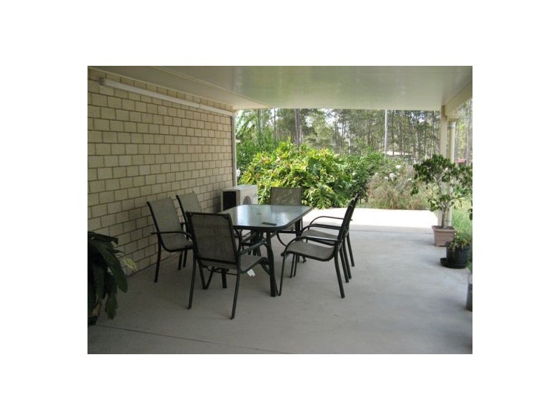 17 Spiegel Road, Glenwood QLD 4570