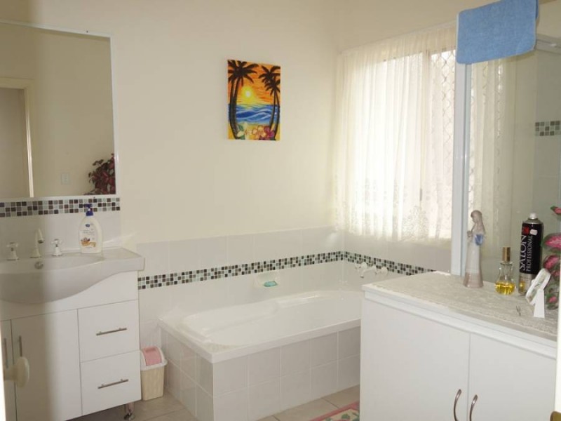 34 Laird Street, Goomeri QLD 4601