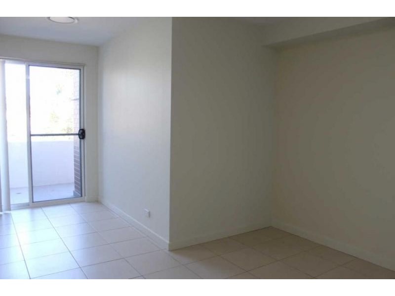 38/13 PASTORAL CT, Pemulwuy NSW 2145