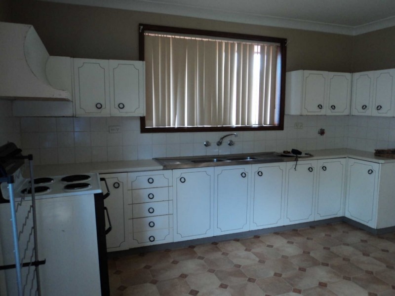 12 PAMBULA CRESCENT, Woodpark NSW 2164