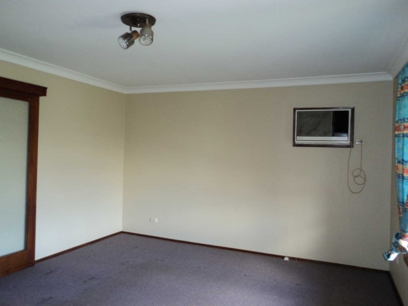 12 PAMBULA CRESCENT, Woodpark NSW 2164