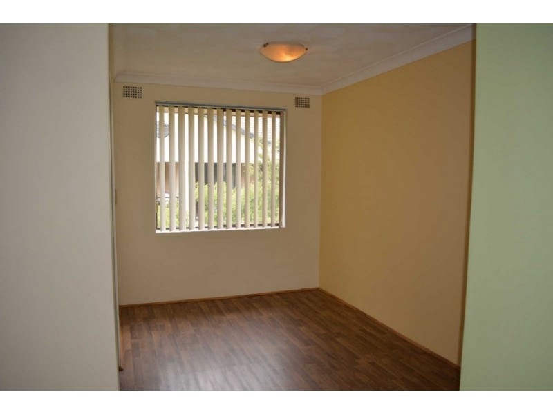 10/04 ARTHUR STREET, Merrylands NSW 2160