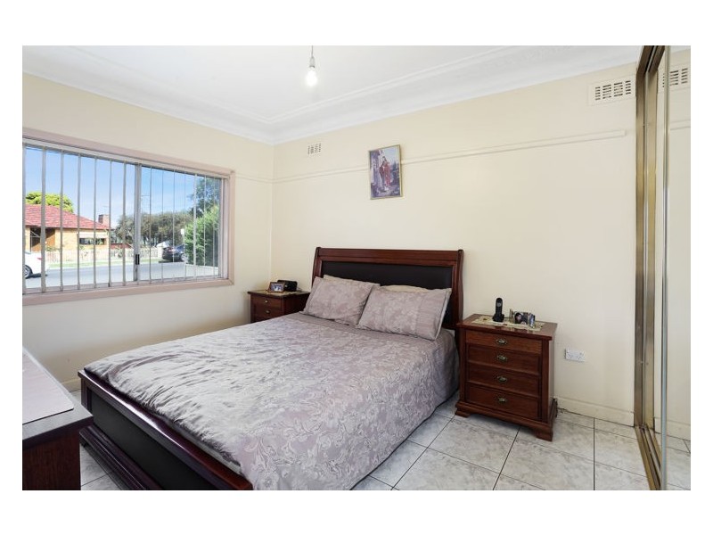 93 Hawksview Street, Merrylands NSW 2160